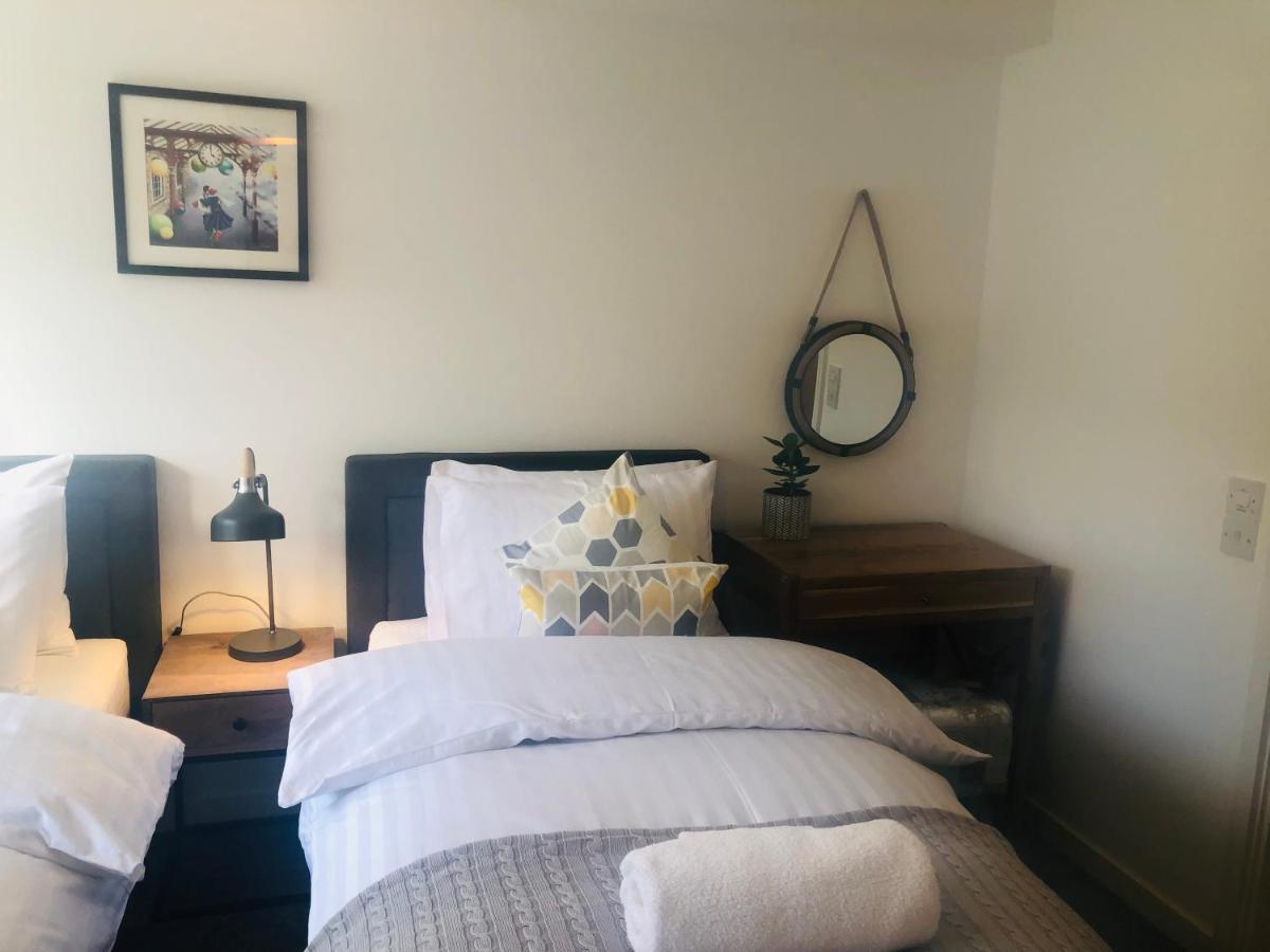Apartment 2 Bath Free Parking 爱丁堡 外观 照片